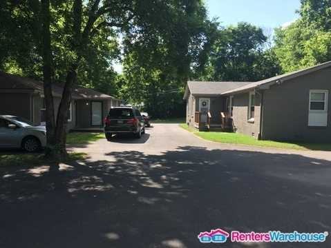 6306 Thunderbird Dr - Photo 2 of 13