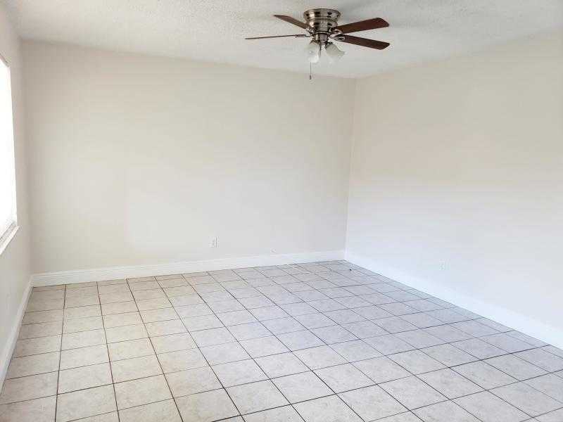 1025 S F Street 3 - Photo 2 of 7