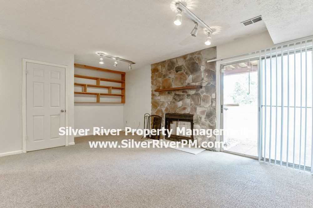 10679 Campus Way S - Photo 3 of 39