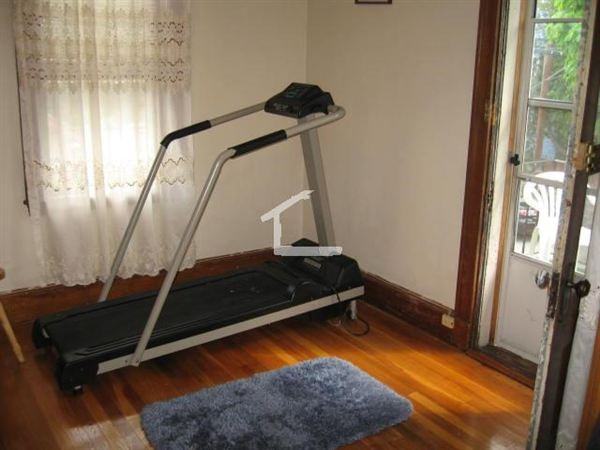 81 Nonantum St - Photo 2 of 12