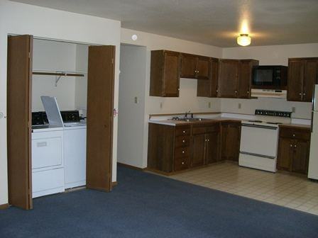 4564 Hydroplane Cir - Photo 3 of 5