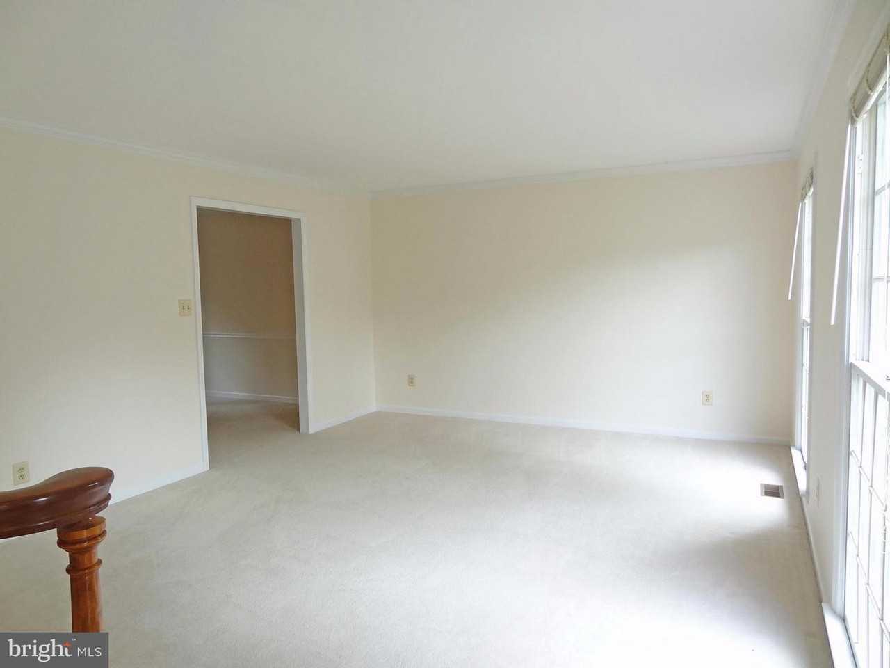 6176 Otter Run Court - Photo 3 of 20