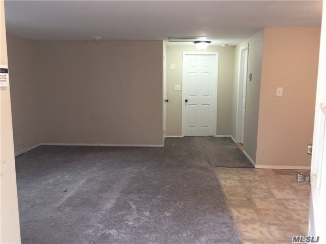 21 Cooper Ave - Photo 2 of 9