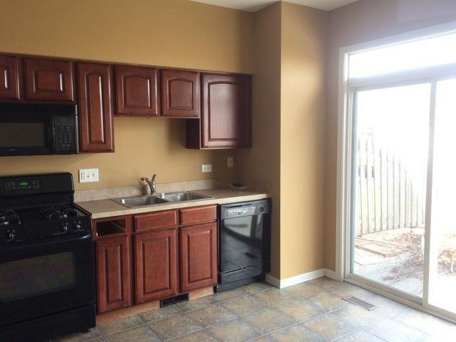 1426 Dahlgren Lane - Photo 3 of 12