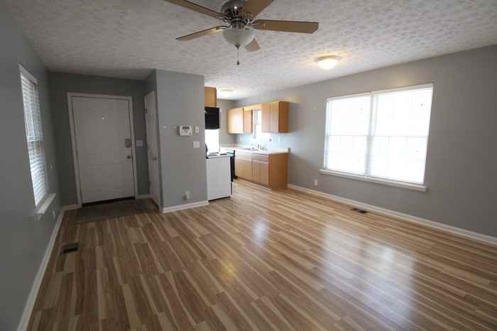 511 South Wenzel Street - Photo 3 of 12