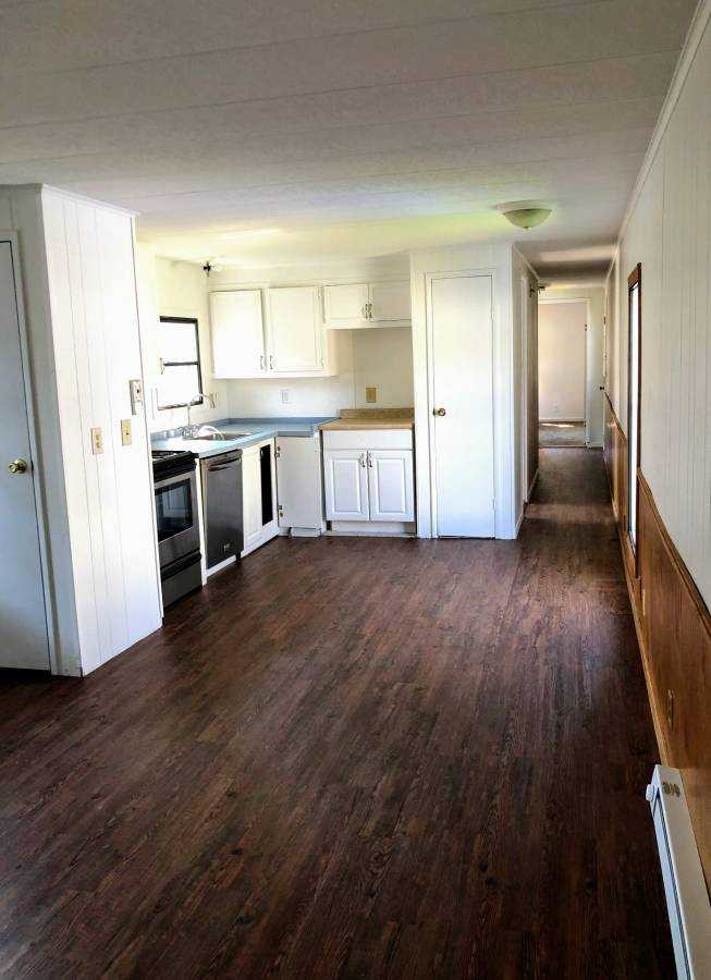 140 Rockland St. - Photo 2 of 7