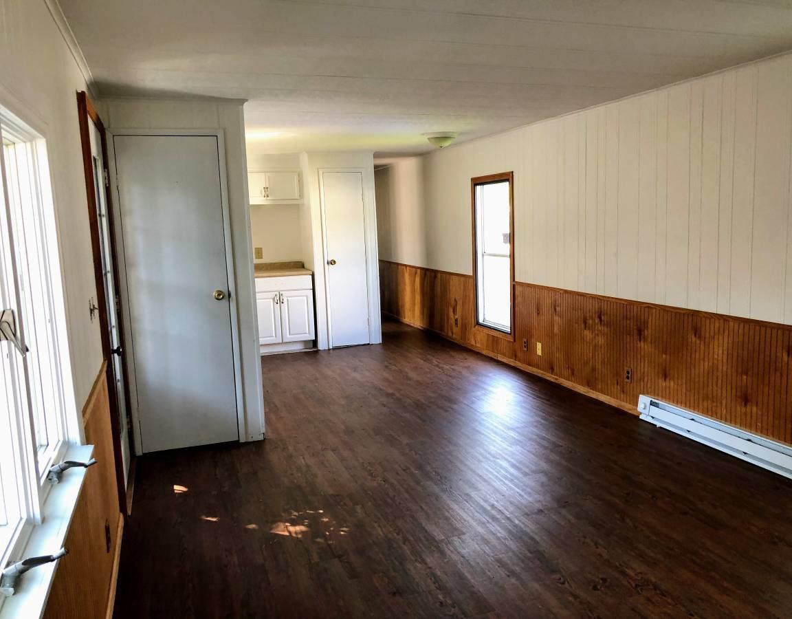 140 Rockland St. - Photo 3 of 7