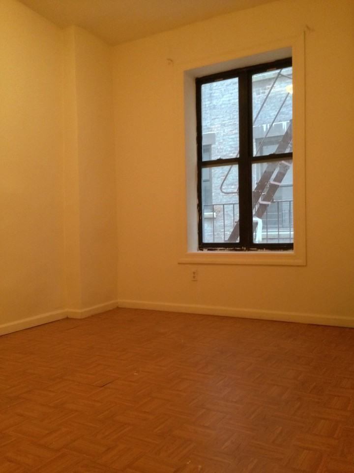 St Nicholas Terrace & W 127th St #14 - Photo 2 of 5