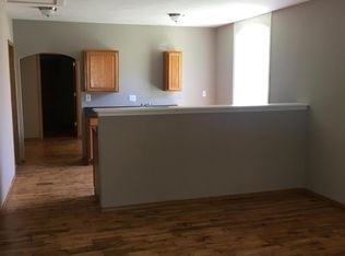 2110 North Roosevelt Avenue - Photo 2 of 21