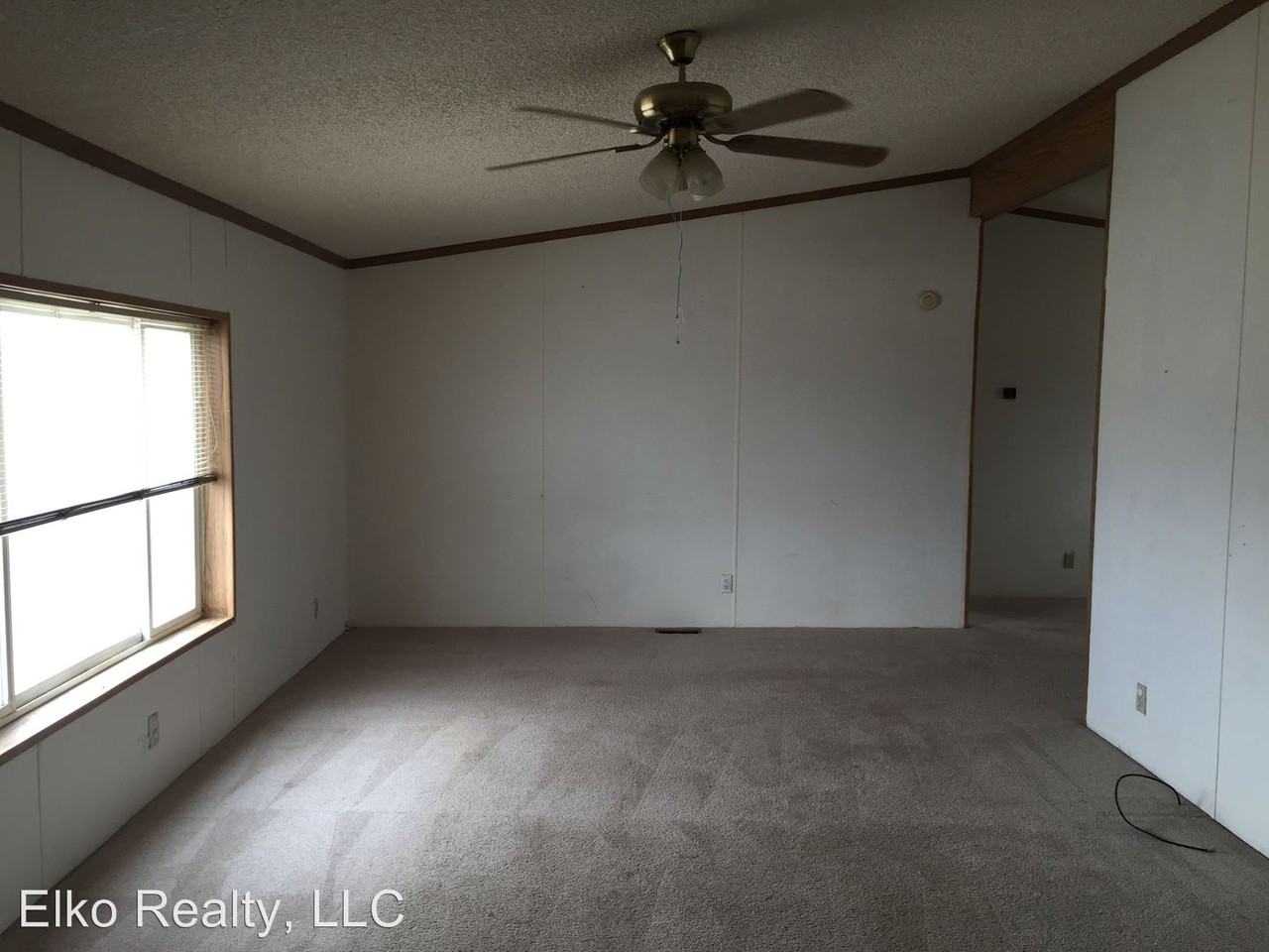 317 Lupin Drive - Photo 2 of 3