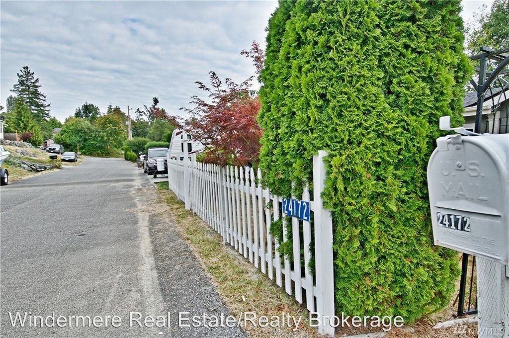 24172 Mahonia Lane - Photo 2 of 18