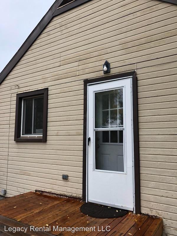 139 S 7th Street - Photo 3 of 15