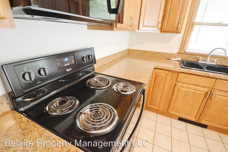 10 West Meadow Estates Drive - Photo 2 of 40