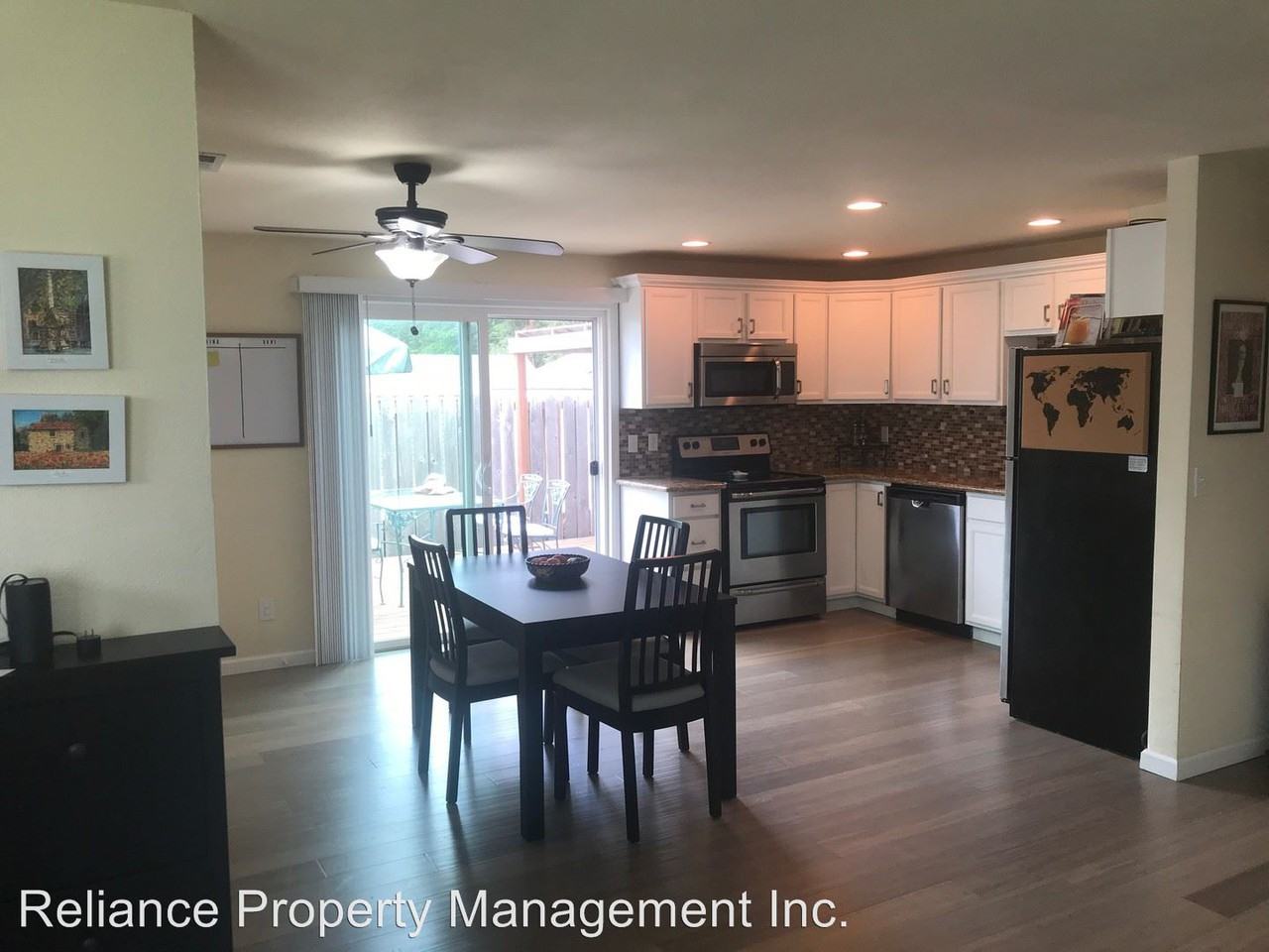 6138 Ne 12th Ave. - Photo 3 of 13