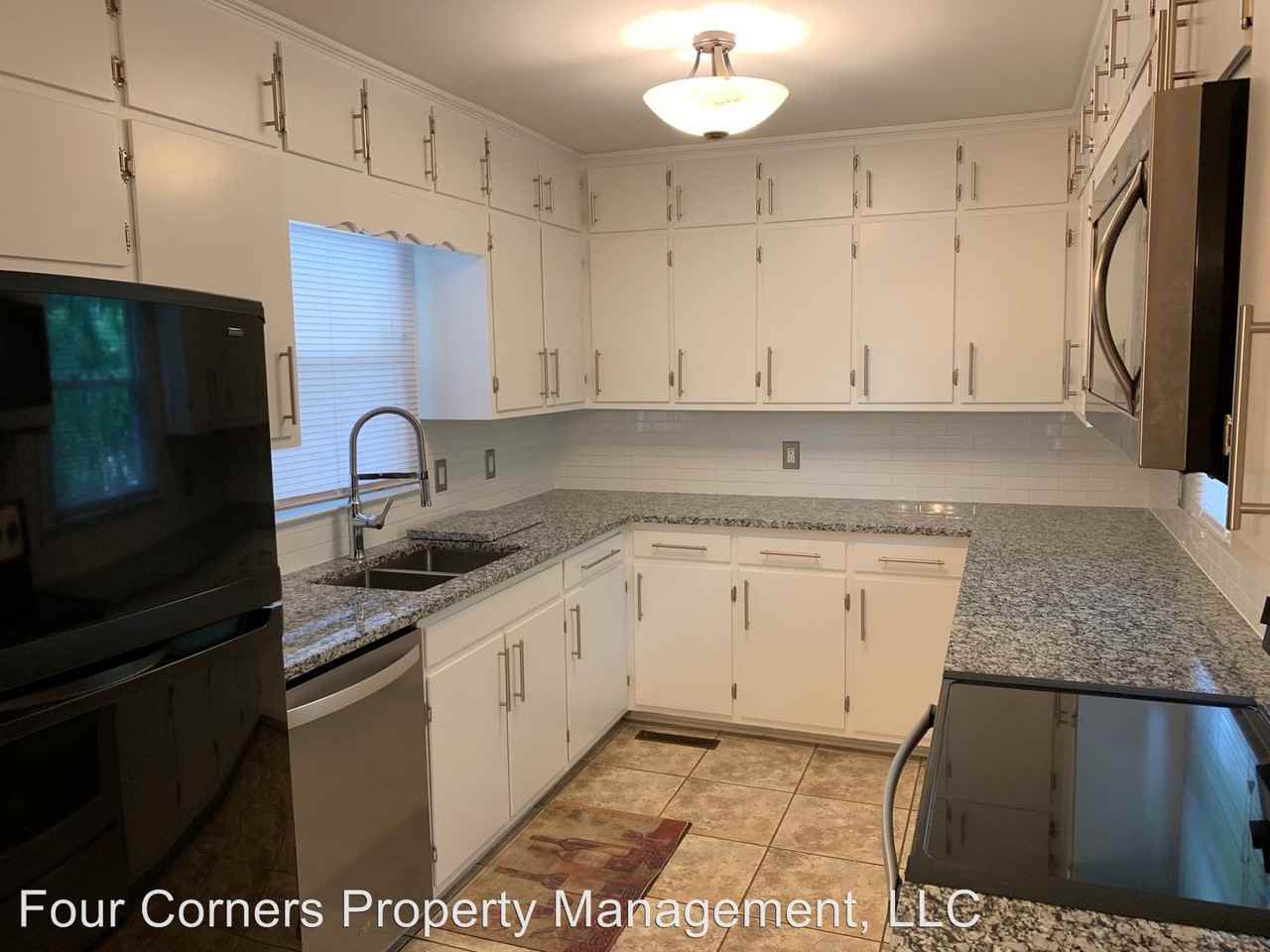 108 West Green Court - Photo 2 of 14