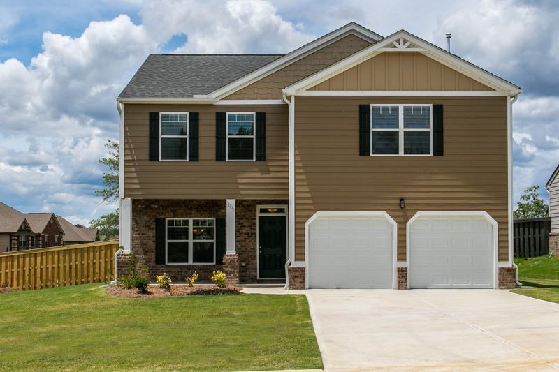 3005 White Gate Loop
