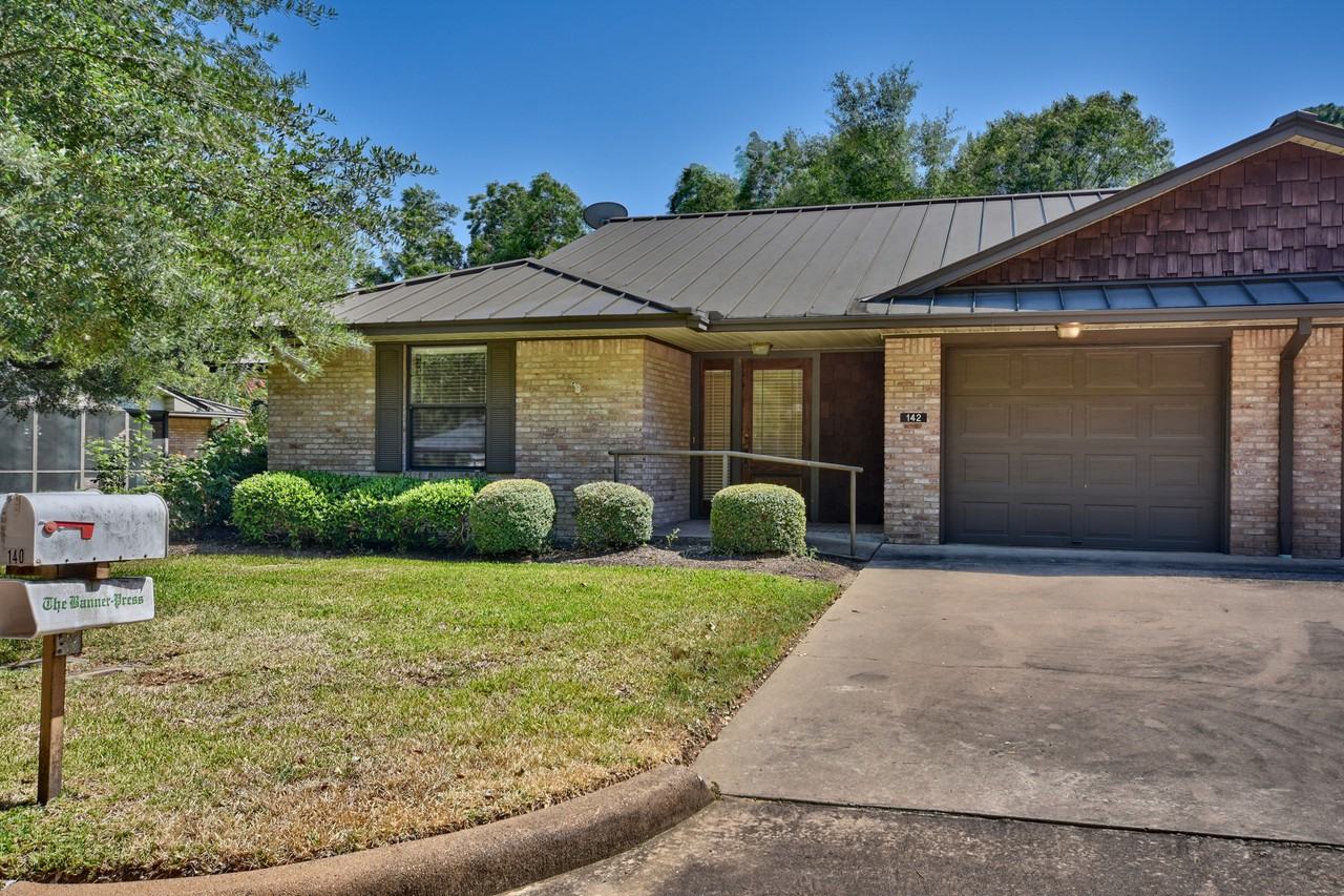 139 Ahrens Avenue - Photo 2 of 50