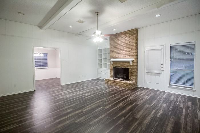 3810 Vista Woods Drive - Photo 3 of 10