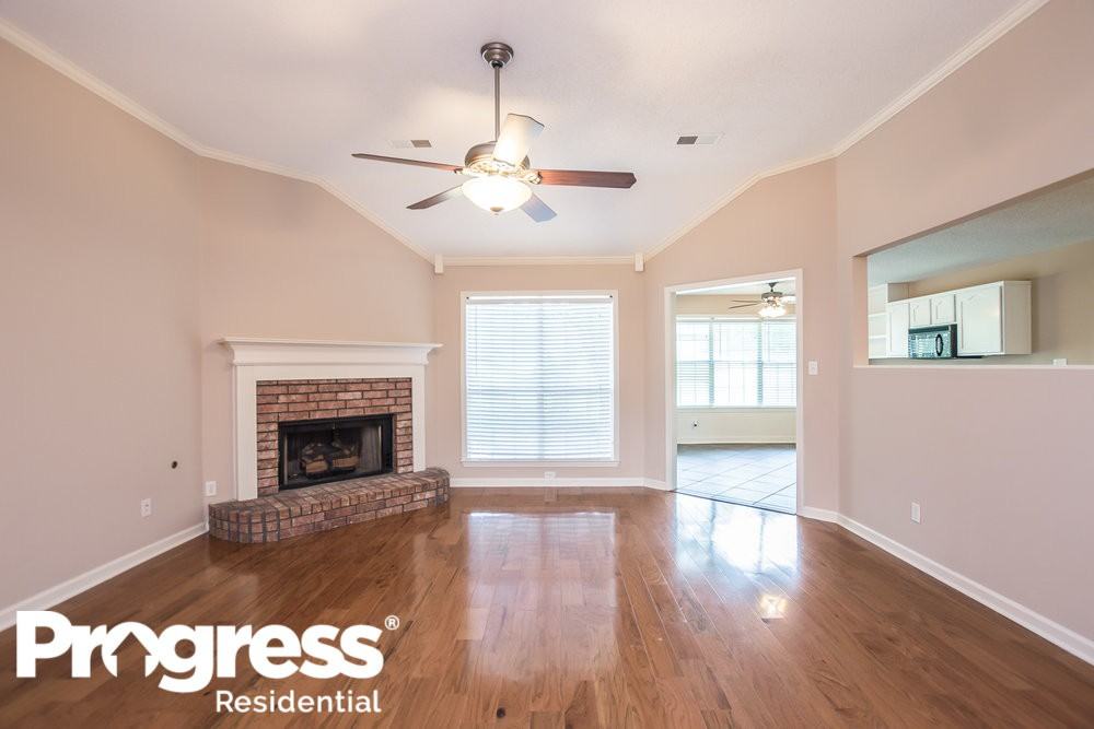 6670 Hare Run Ln - Photo 2 of 15