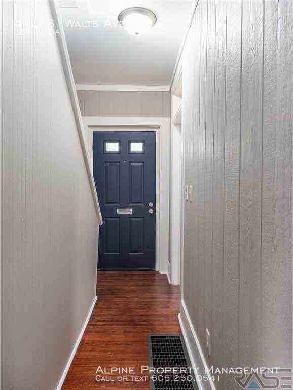 413 S Walts Ave - Photo 2 of 13