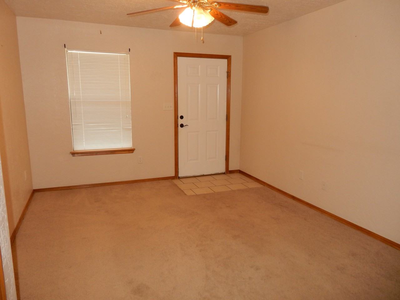 718 2nd Street G1-4 - Photo 2 of 9