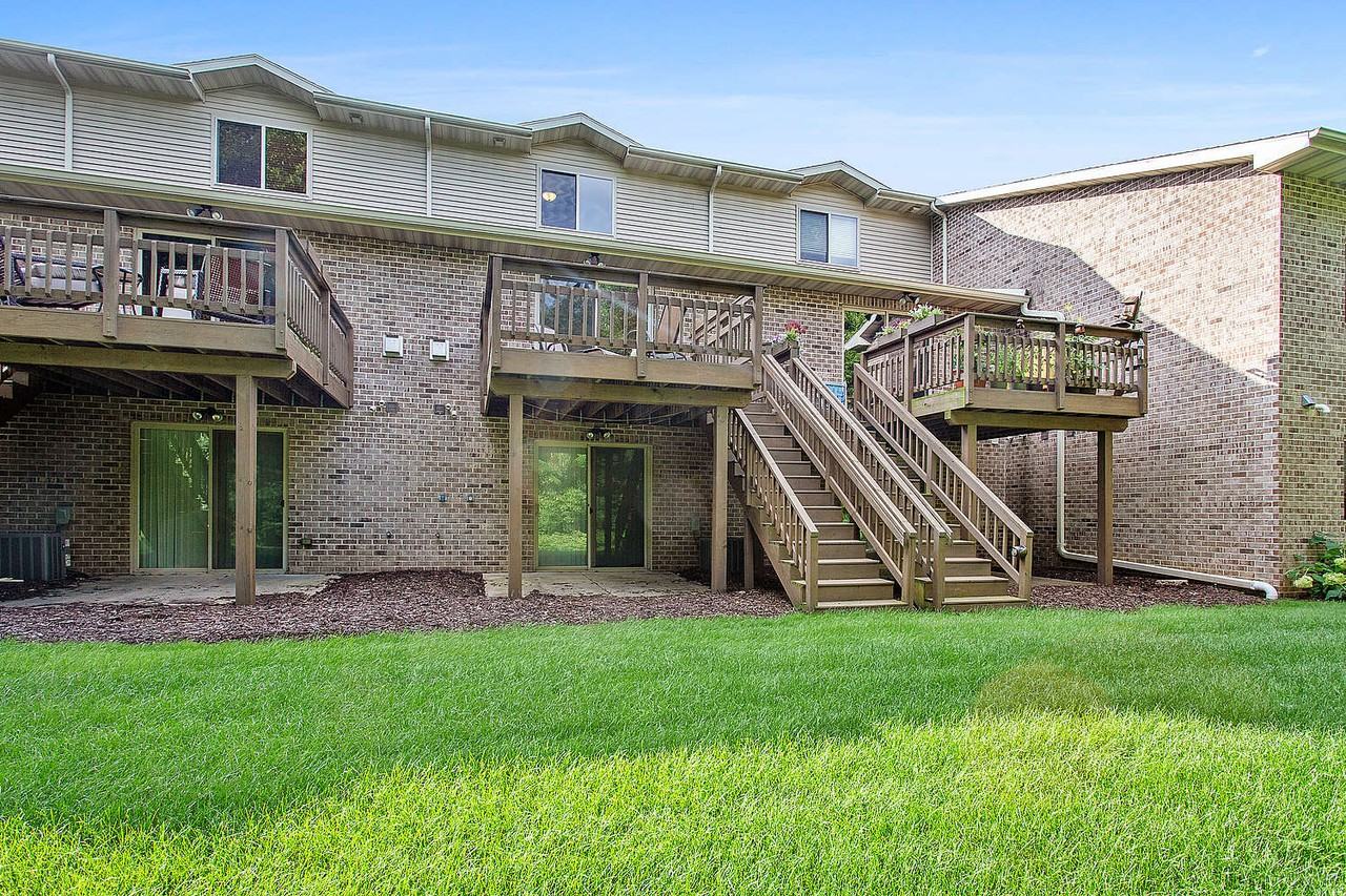 1300 Alpine Dr #303 - Photo 3 of 15