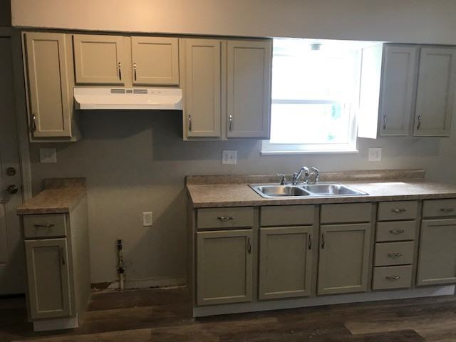 1161 S Ewing - Photo 3 of 10