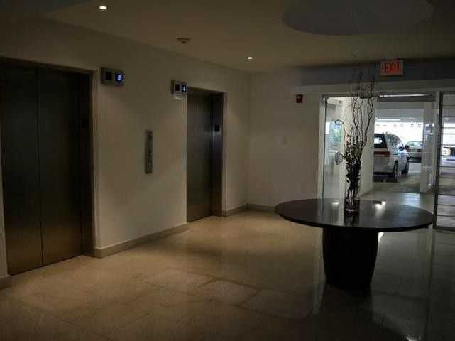 613 Ave Ponce De Leon #1202 - Photo 3 of 19