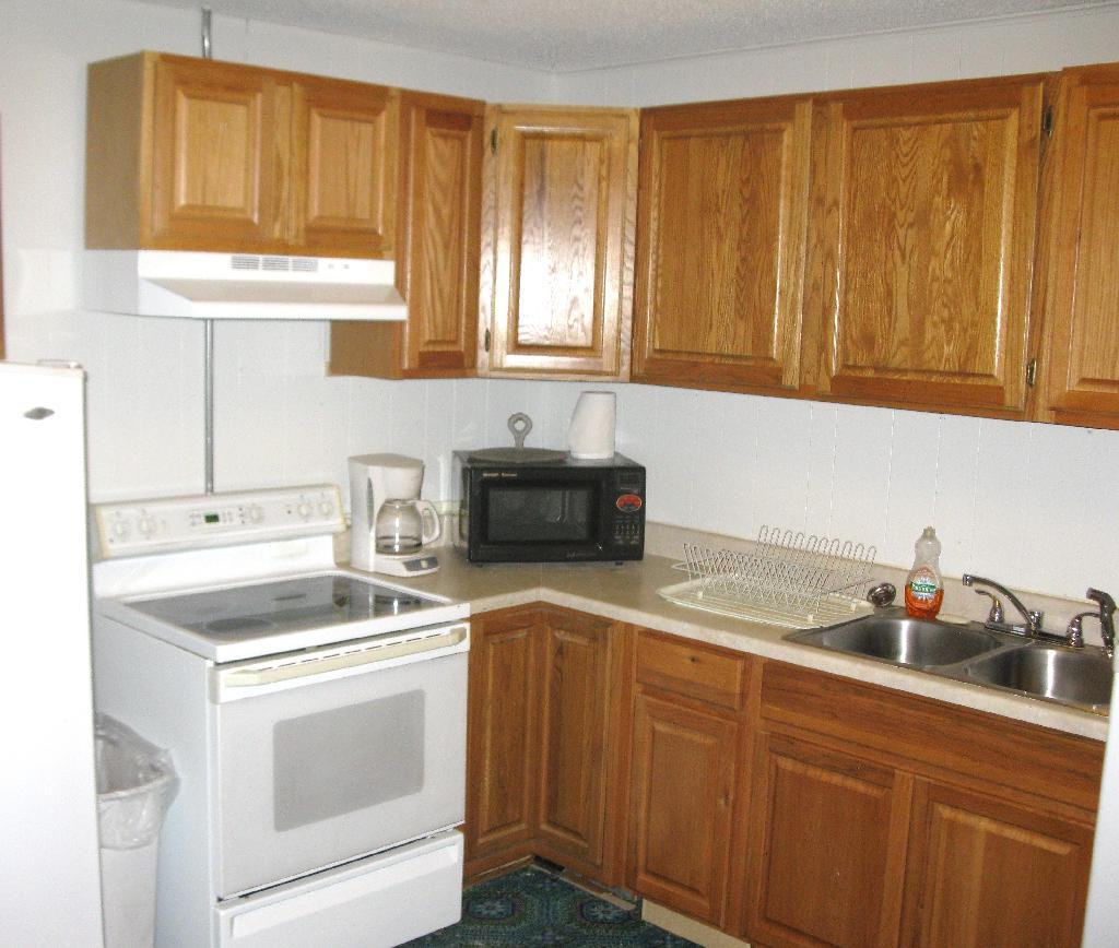 111 E 4Th St - Photo 6 of 17