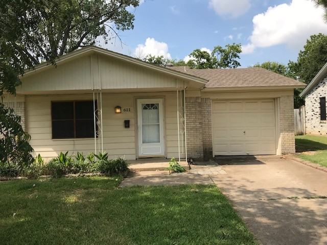611 Crane Drive - Photo 2 of 14