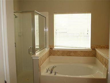 9852 Tanglebrush Dr - Photo 2 of 18