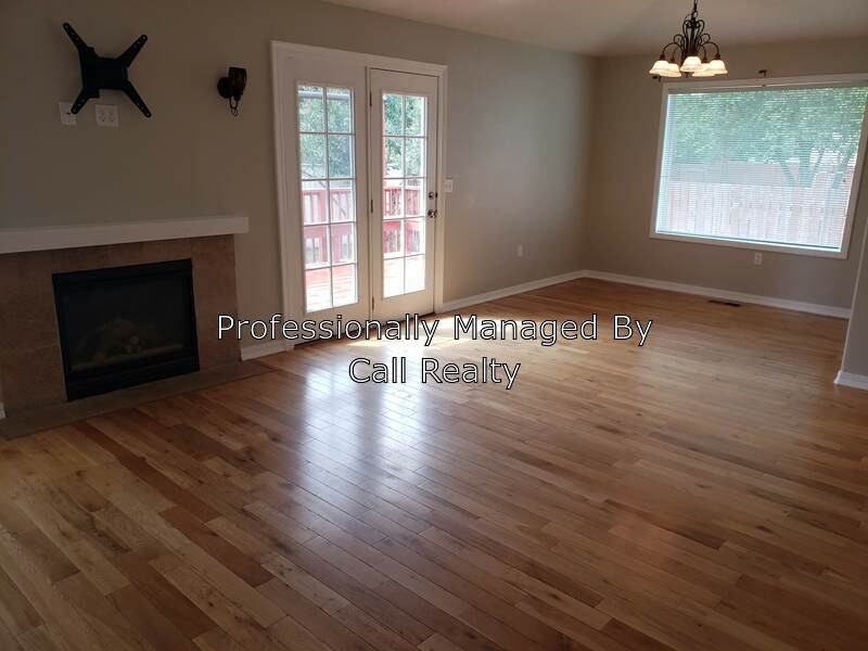 420 S Legg - Photo 2 of 21