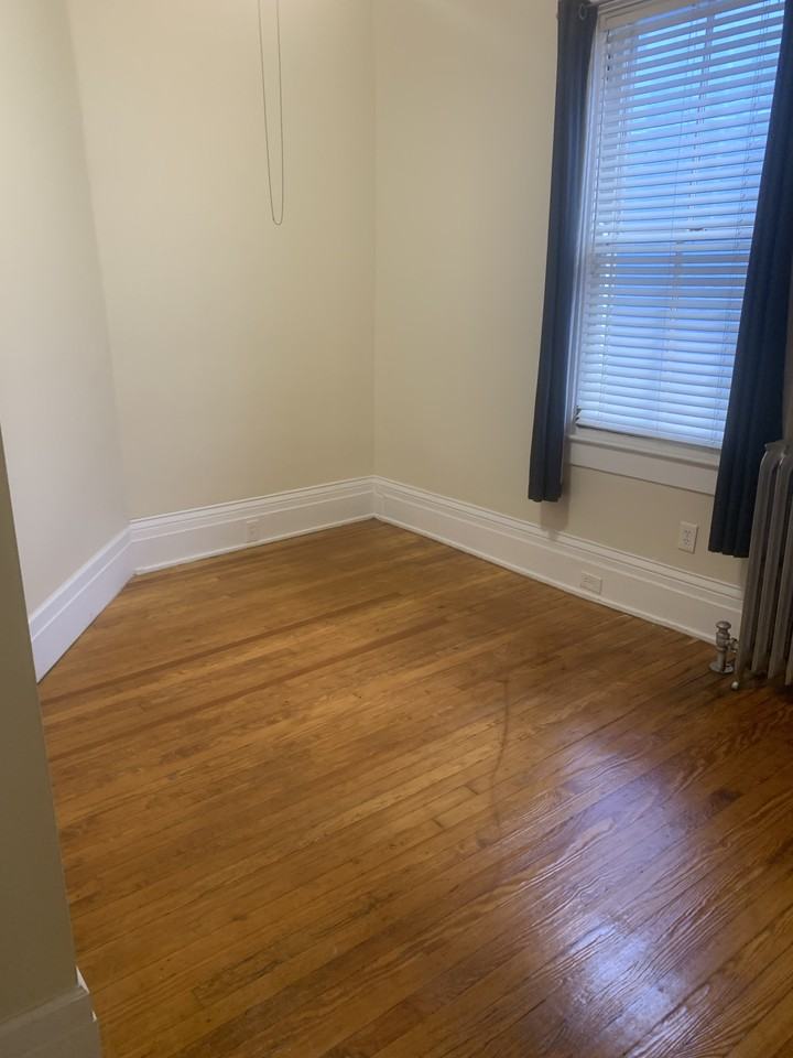 465 Warner Street - Photo 2 of 13