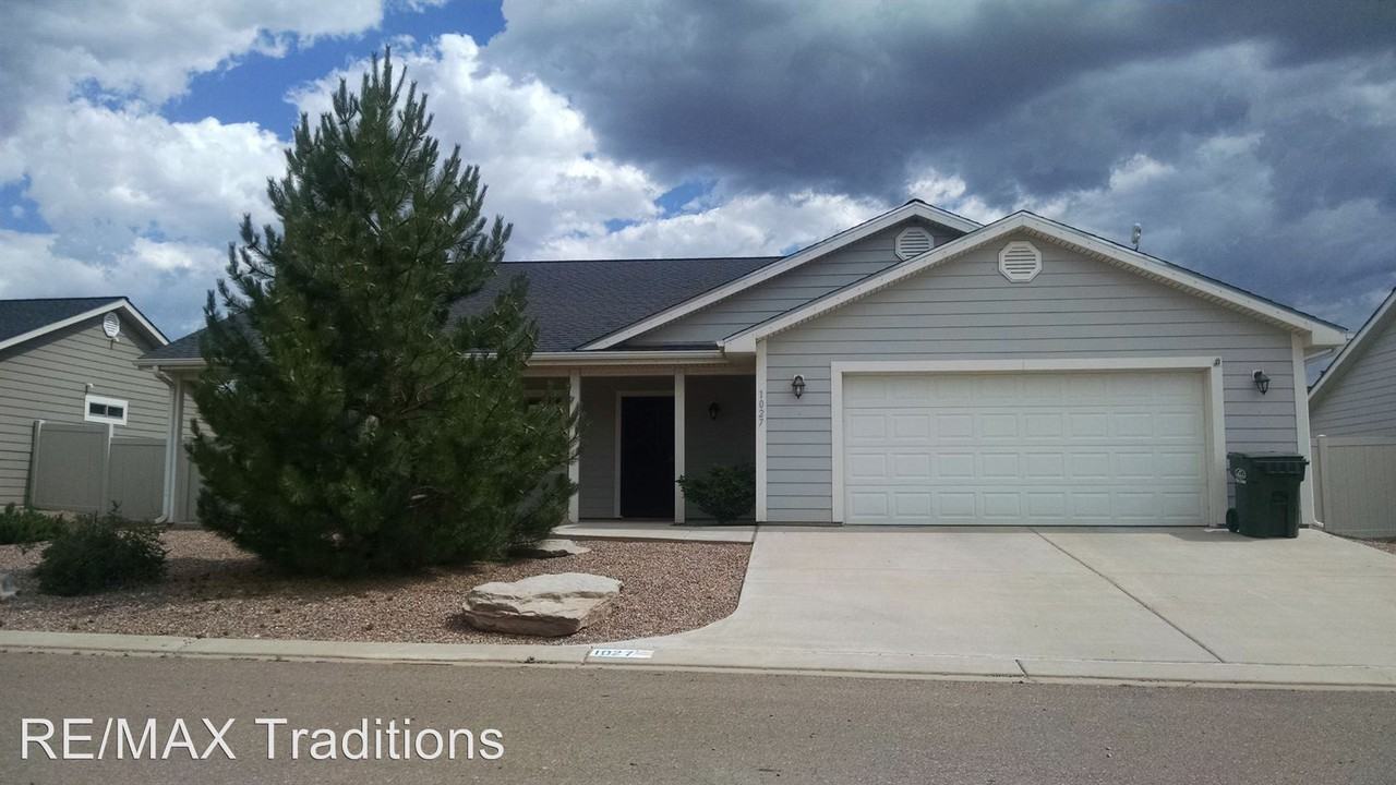 1027 E. Monroe, Snowflake, AZ 85937 4 Bedroom House for Rent for 1,250