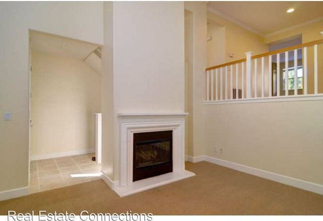 923 Camille Lane - Photo 2 of 15