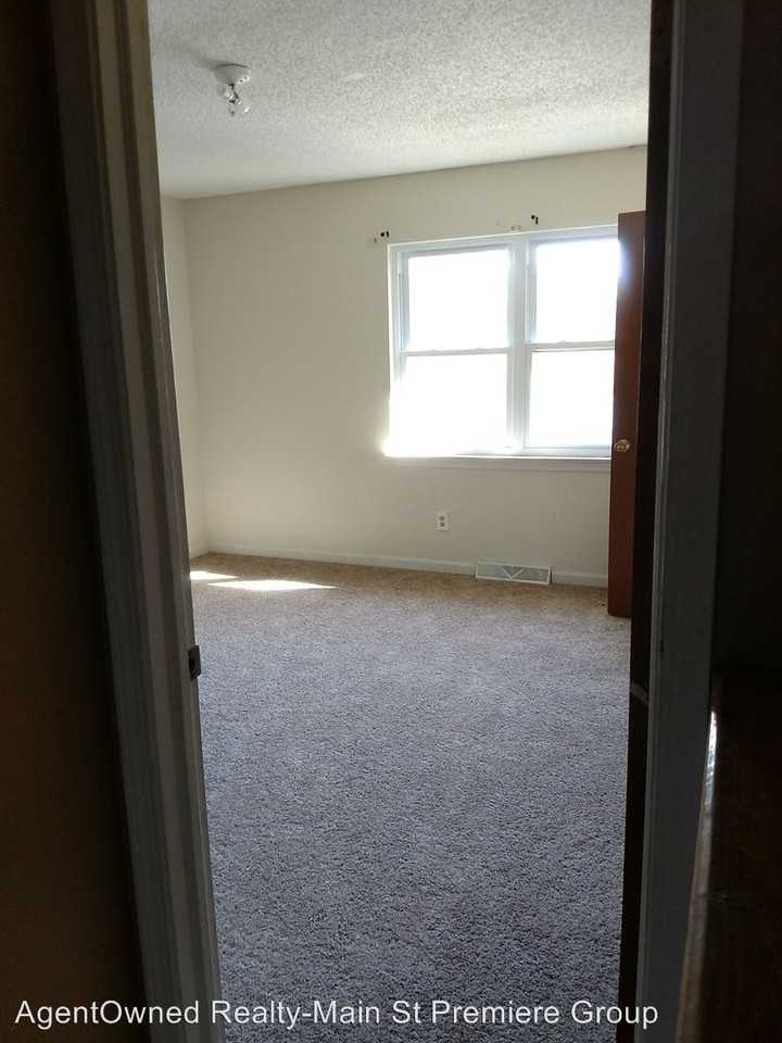 154A A Rahway Rd - Photo 3 of 7