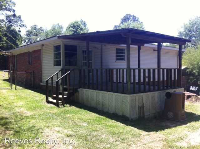 1213 Oak Lane Circle West - Photo 2 of 8