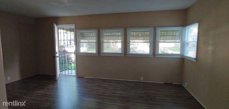 4585 N 24th St - Photo 2 of 10