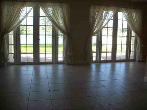 11987 SW Knightsbridge Ln - Photo 3 of 12