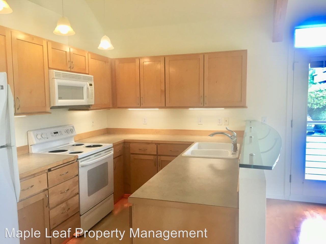 654 5th Ave S #406 - Photo 2 of 19