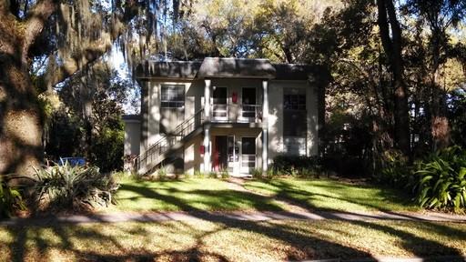 727 N Mills Ave #4 - Photo 2 of 6