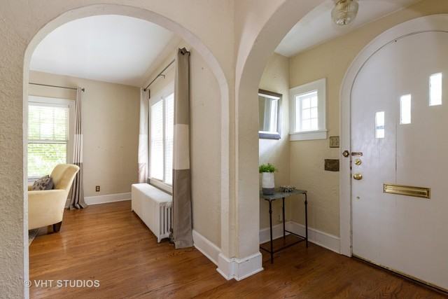 116 W Washington Ave - Photo 2 of 11