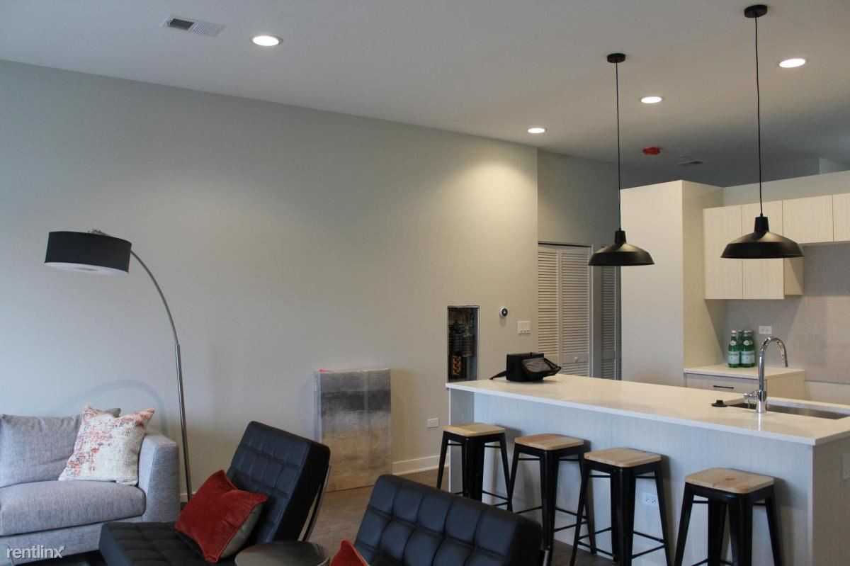 2247 W Lawrence Ave - Photo 3 of 10