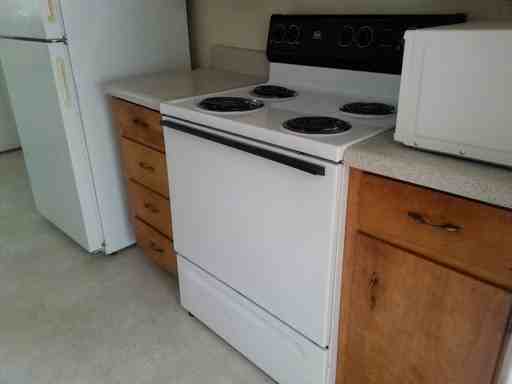 3432 Washburn Ave #4 - Photo 3 of 6