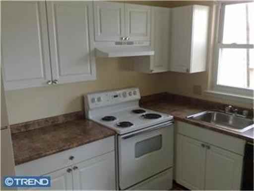 6 Florence Tollgate - Photo 3 of 8