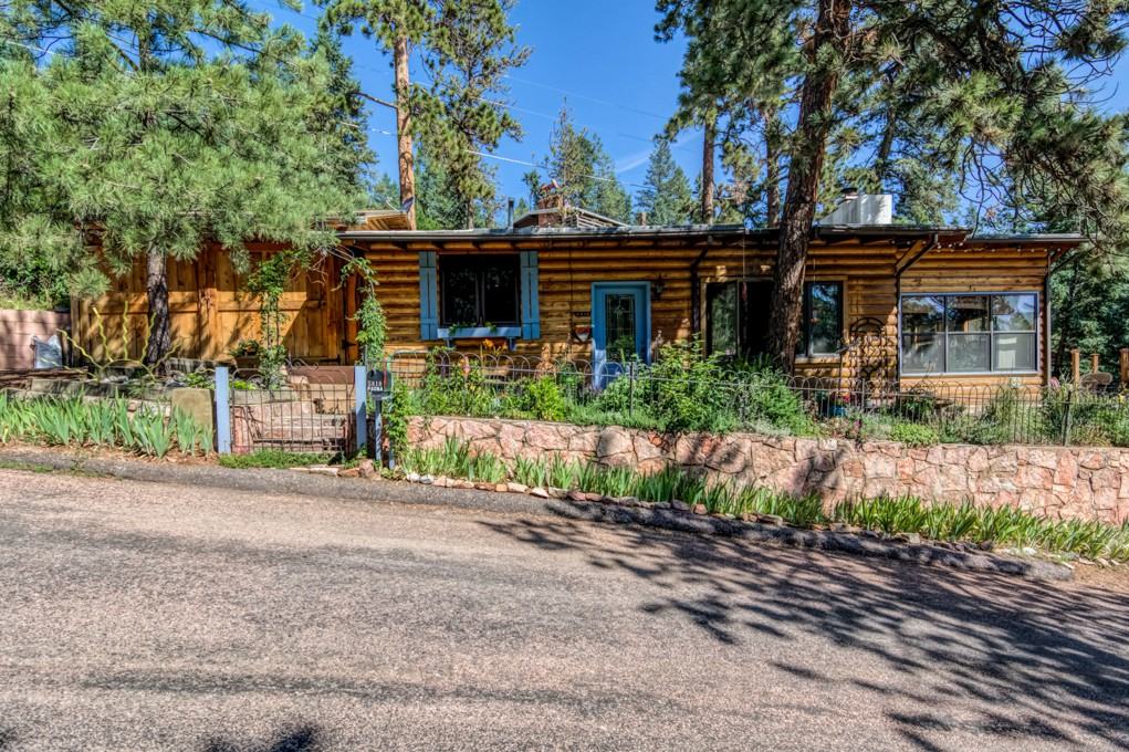 5810 Paona Rd - Photo 2 of 25