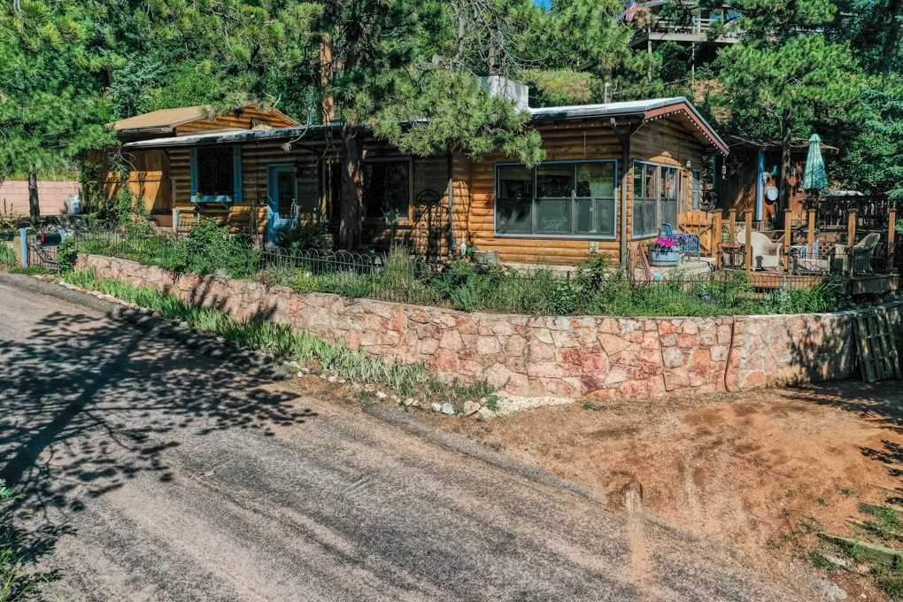 5810 Paona Rd - Photo 3 of 25