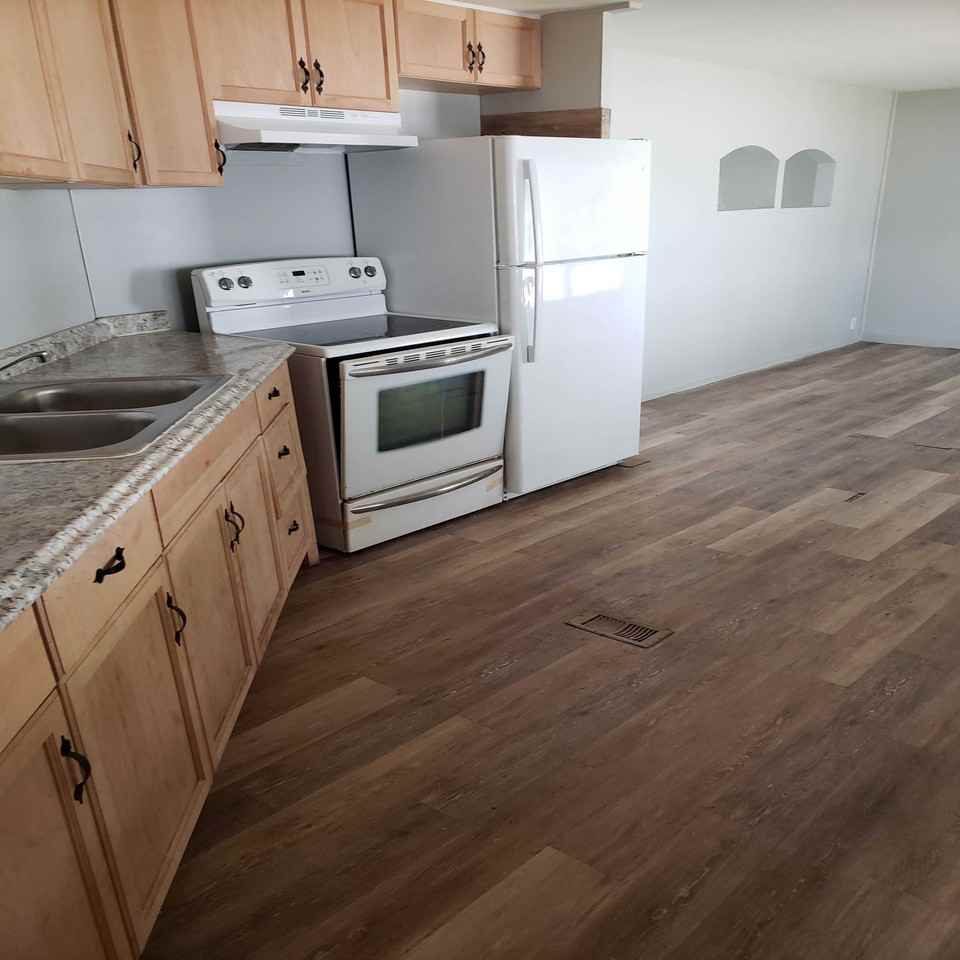 9421 Kiowa Dr - Photo 3 of 10