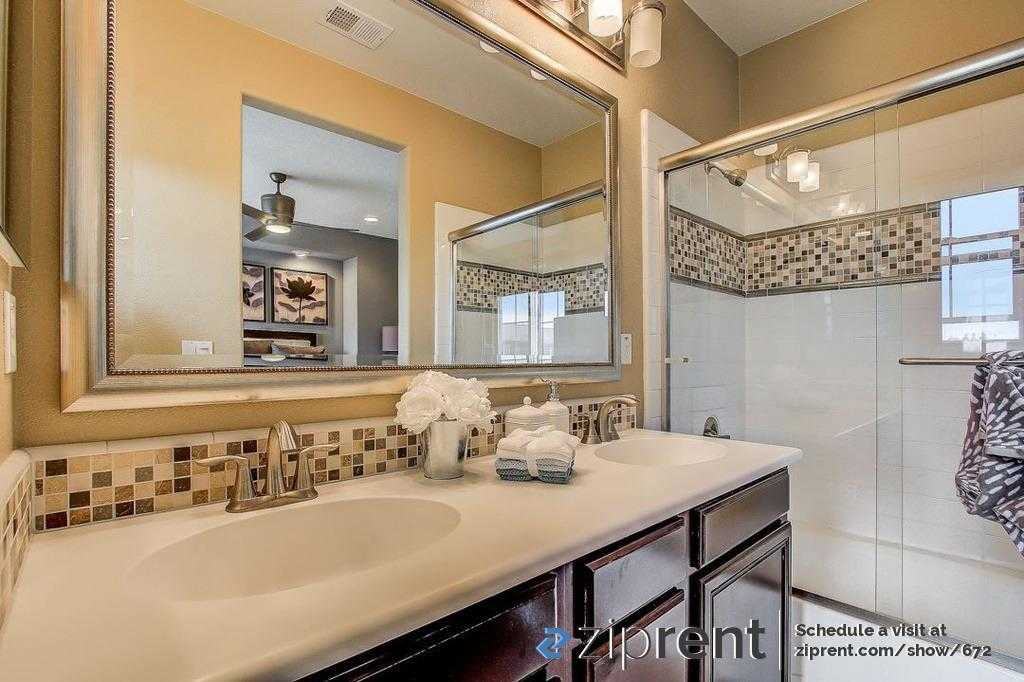 624 Moss Way - Photo 2 of 12