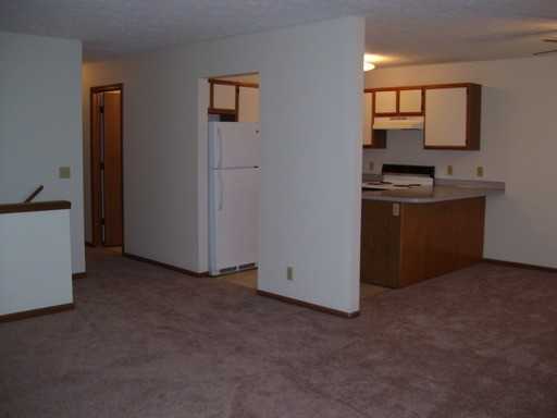 2628 N 4th St - Photo 3 of 7